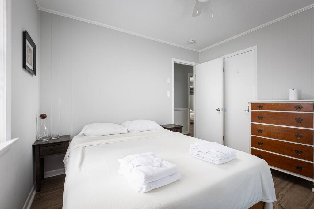 Chumba cha kulala cha Malkia cha Ngazi Kuu