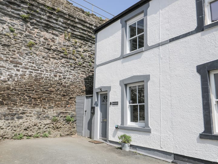 Havens End - Conwy