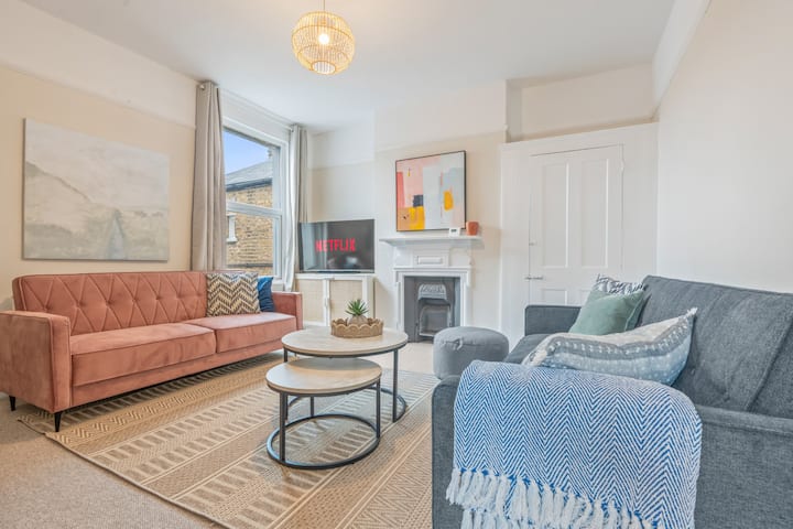 Streatham Common Escape | Sleeps 8 | Free Parking - Central London