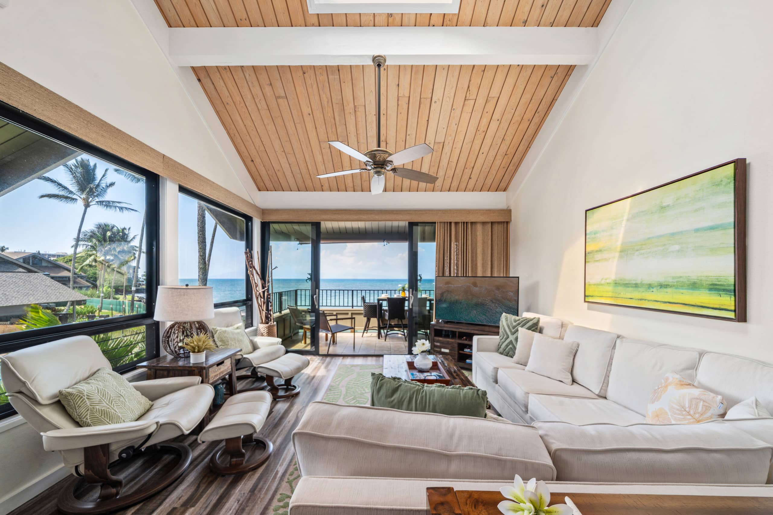 Condo in Lahaina · ★5.0 · 2 bedrooms · 4 beds · 2 baths - Image 33