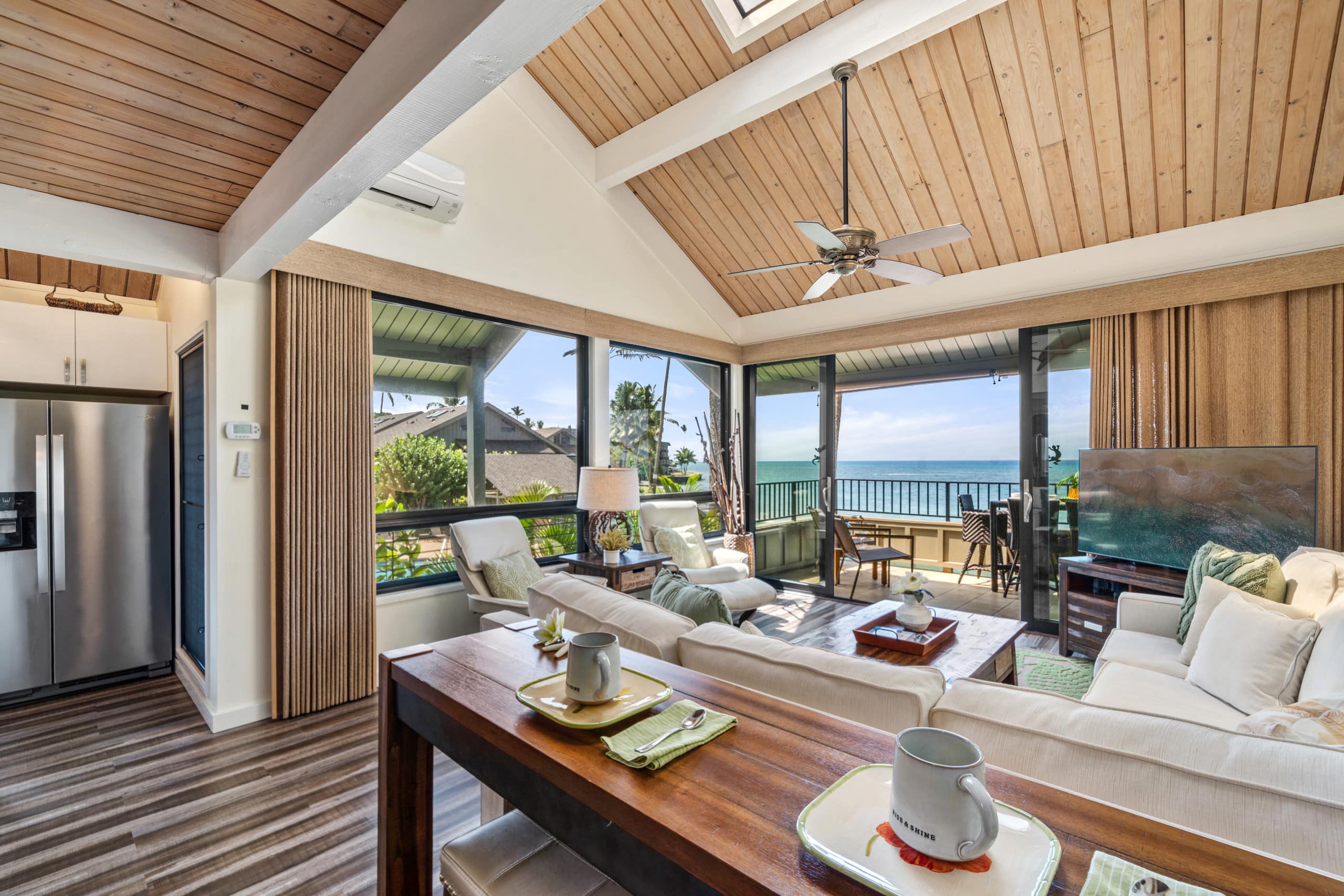 Condo in Lahaina · ★5.0 · 2 bedrooms · 4 beds · 2 baths - Image 40