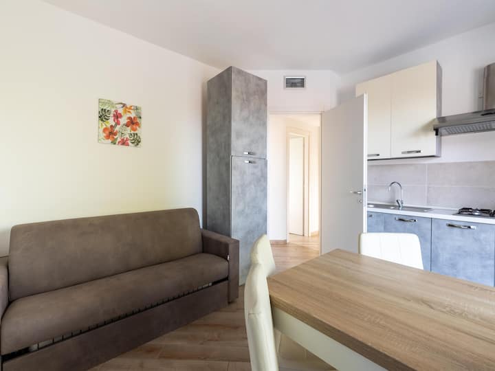 Appartement Avec Poste Privé - Badesi