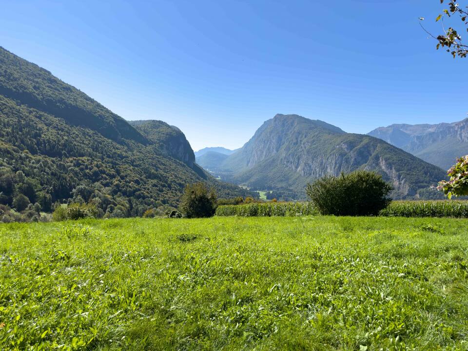 Al Veciarin, a quiet flat in the Trentino valleys, Lundo, Trentino, Italy, photo 2 of 10