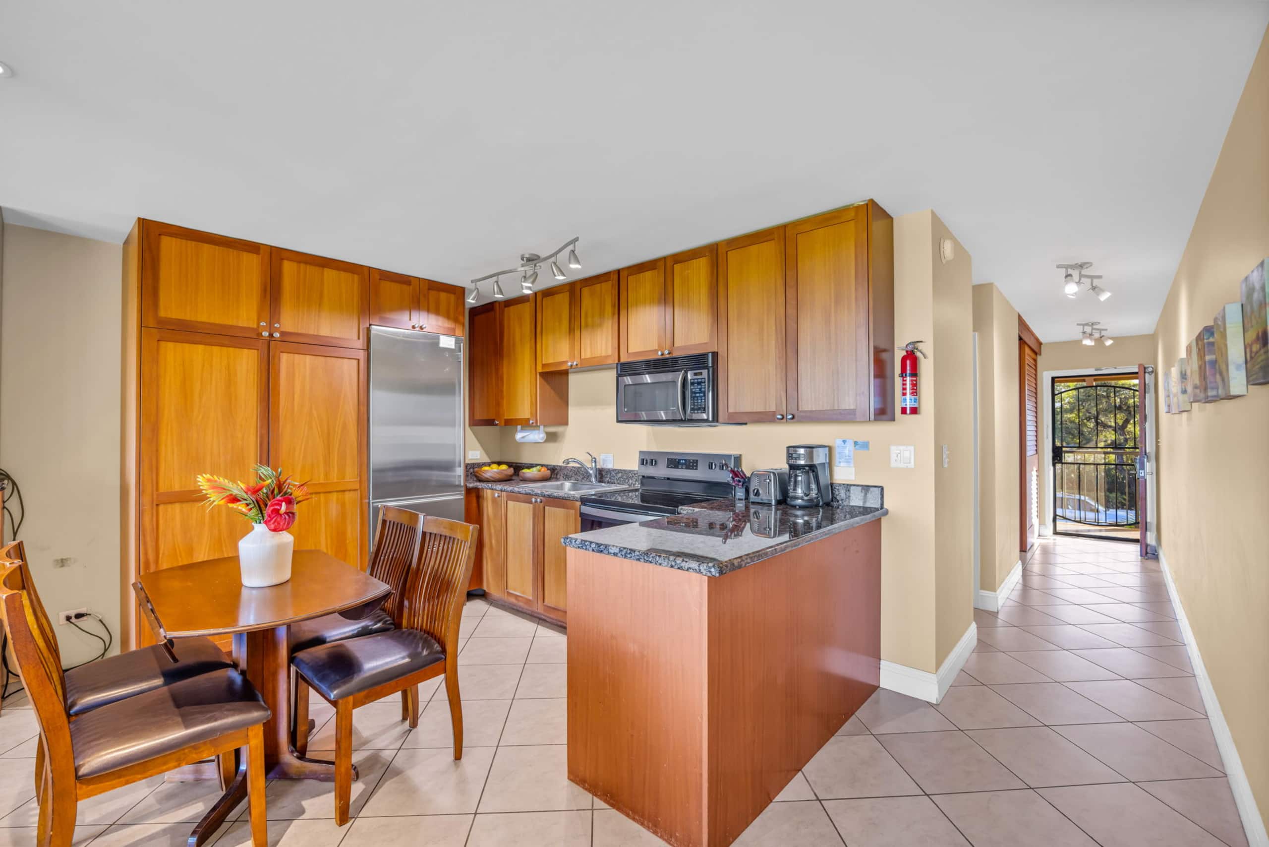 Condo in Kihei · ★4.6 · 2 bedrooms · 2 beds · 2 baths - Image 3