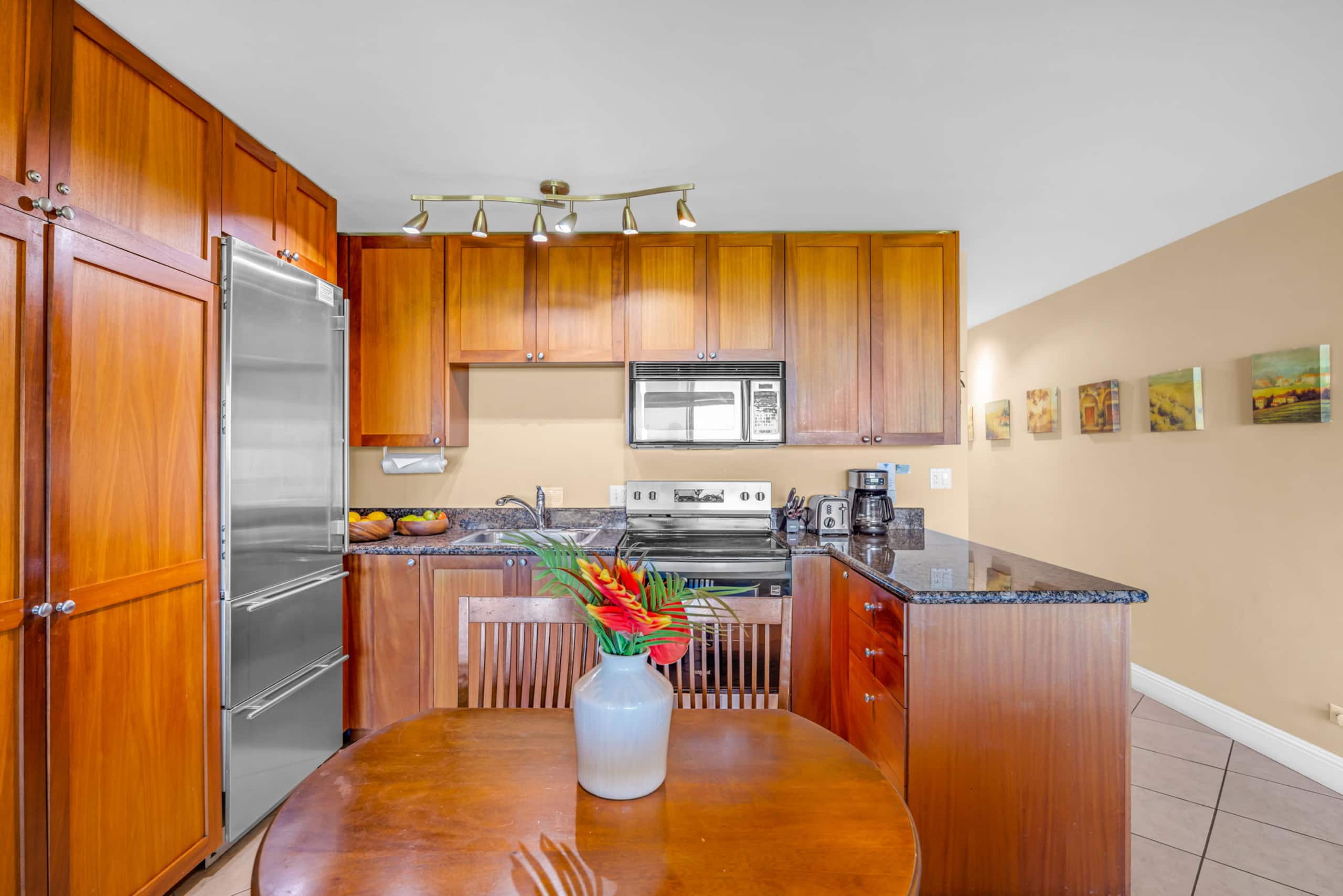 Condo in Kihei · ★4.6 · 2 bedrooms · 2 beds · 2 baths - Image 1