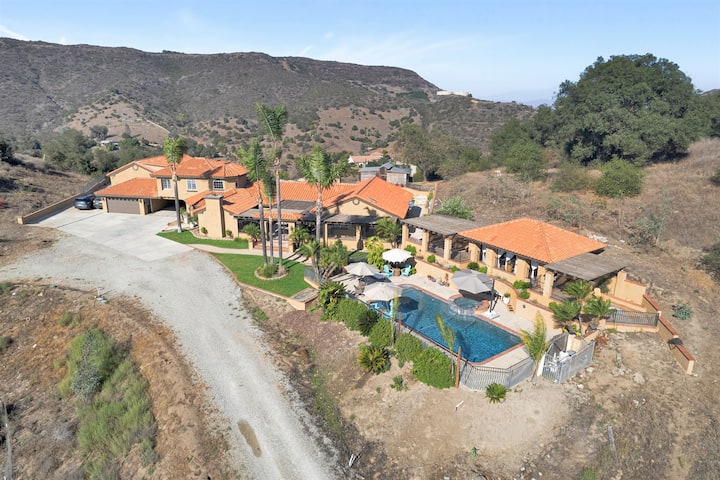 9-acre Getaway:pool, Jacuzzi, Mini Golf,views - Temecula, CA