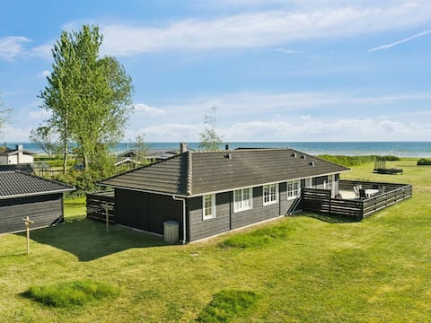 "Dietke" - 85m from the sea by Interhome