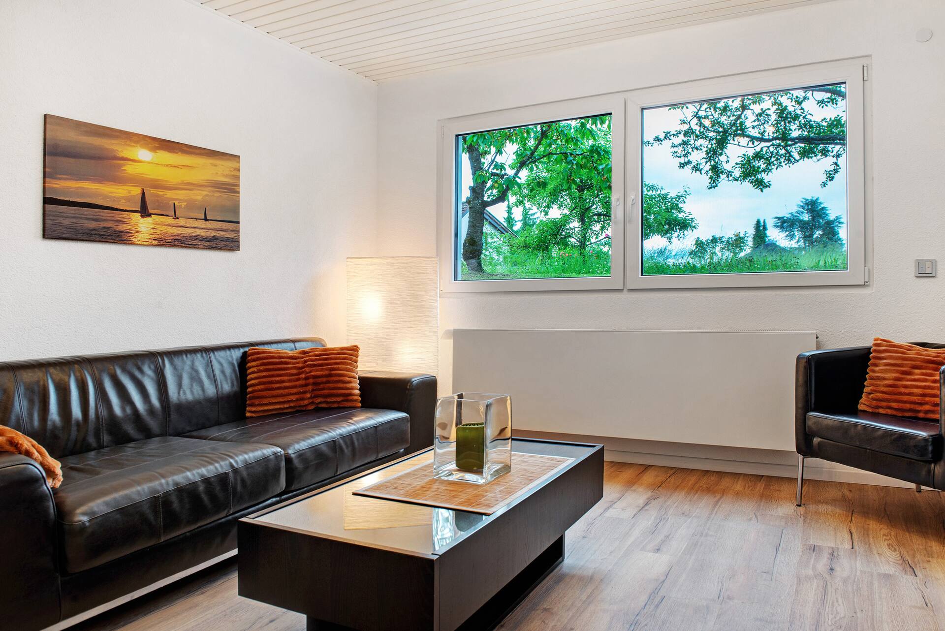 Apartment with garden view