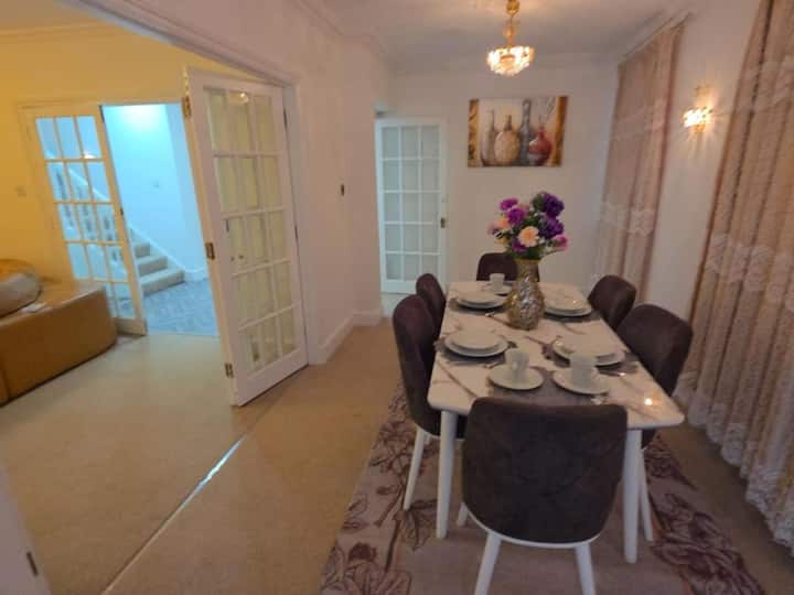 Appartement De Luxe à Finchley, Londres - Idéal Po - Harrow