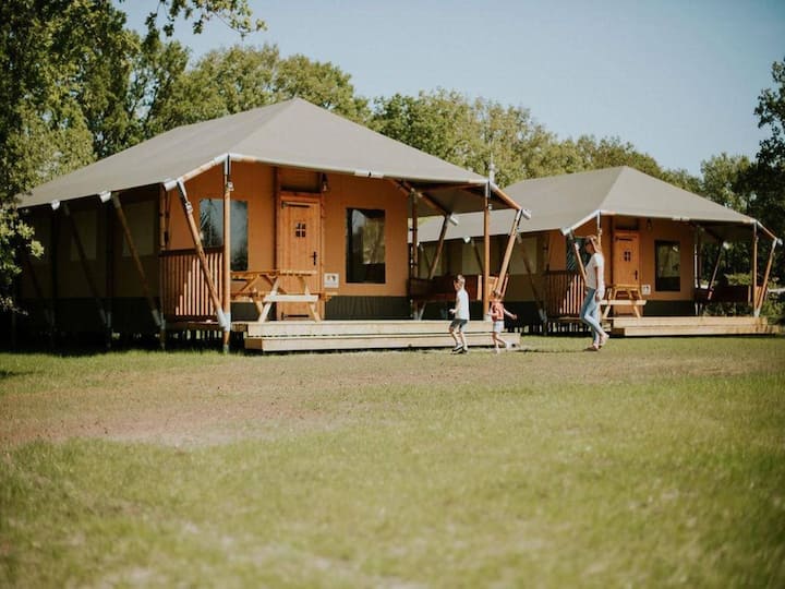 Tente Safari De Luxe Pour 6 Personnes Avec Véranda - Dalfsen