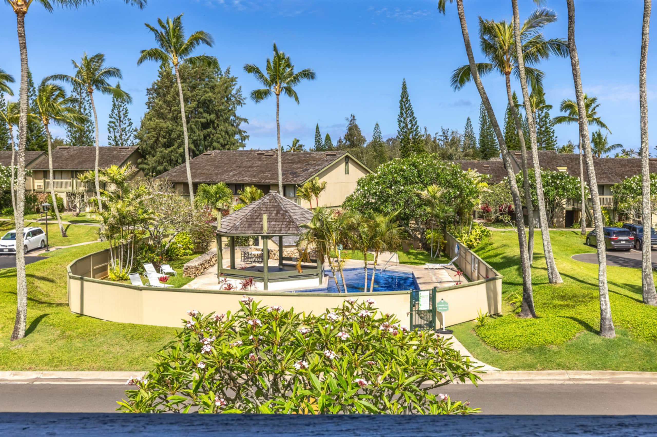 Home in Kahuku · ★4.78 · 2 bedrooms · 2 beds · 2 private baths - Image 33