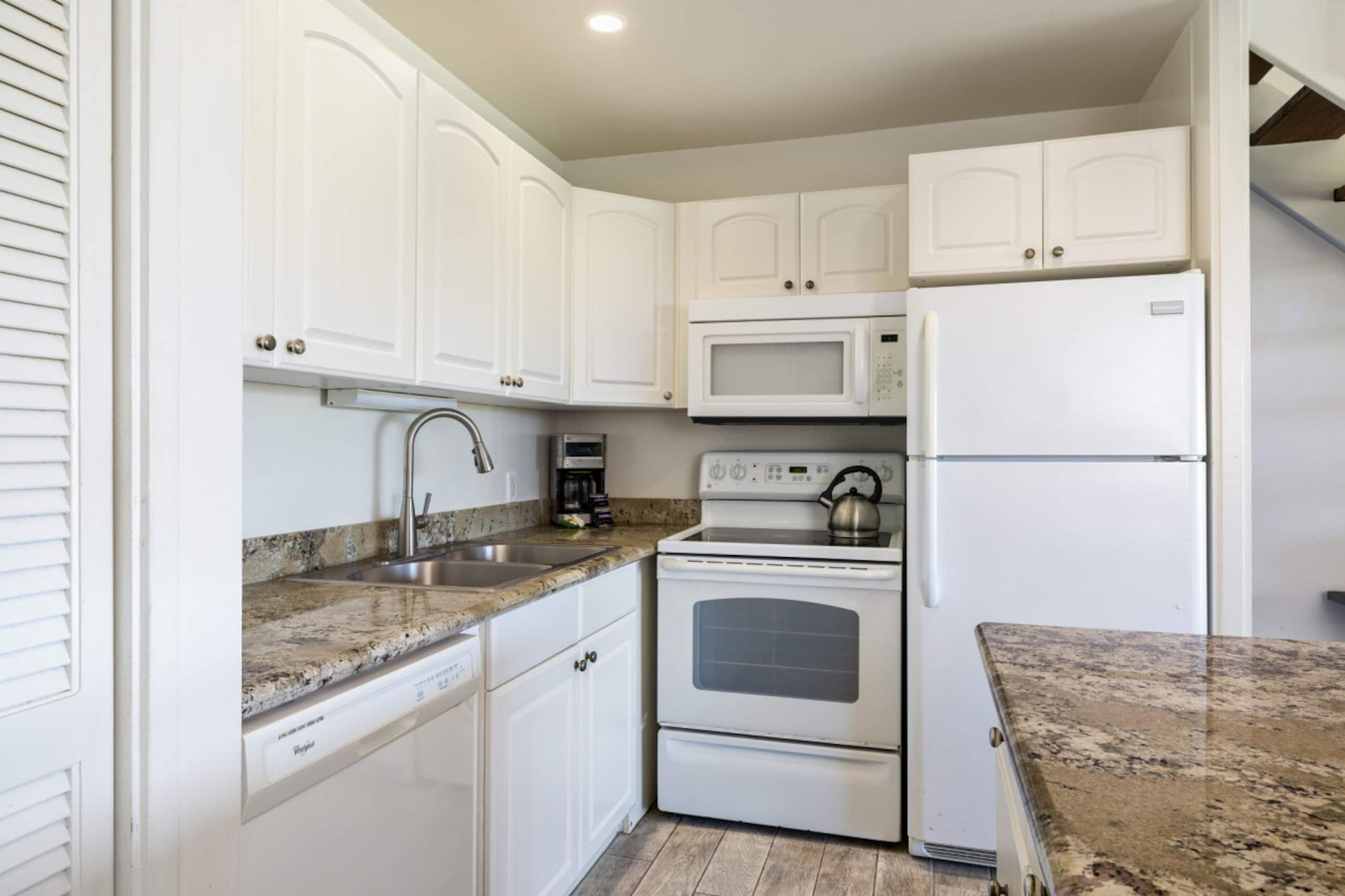 Home in Kahuku · ★4.78 · 2 bedrooms · 2 beds · 2 private baths - Image 3