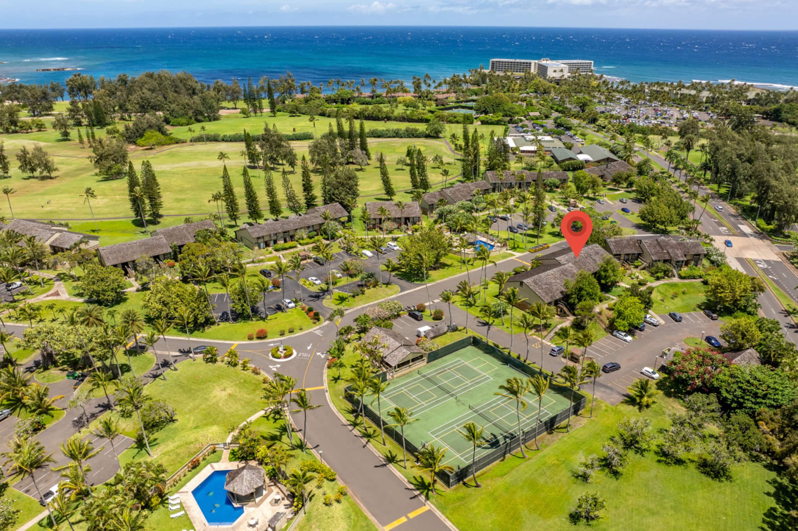 Home in Kahuku · ★4.78 · 2 bedrooms · 2 beds · 2 private baths - Image 37