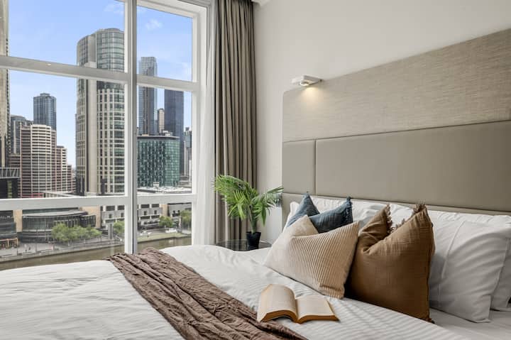 Your SUPER KING sized bed, with more than enough room to relax and reset.