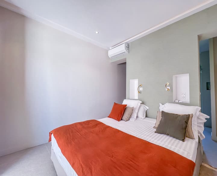 საძინებელი 4