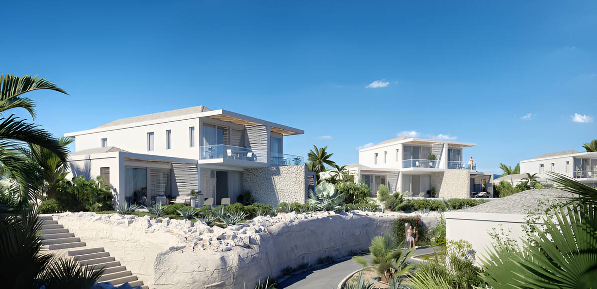 Amazing Villa w/ Balcony Offering Stunning View