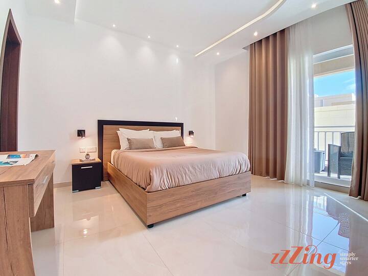 ห้องนอนคู่พร้อมระเบียง