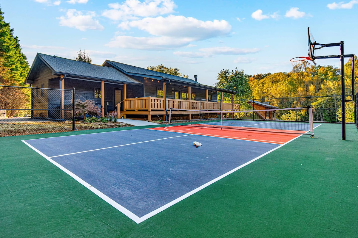 Private Pickle/BBall Court <1 Mile PF Parkway - Cabins for ...