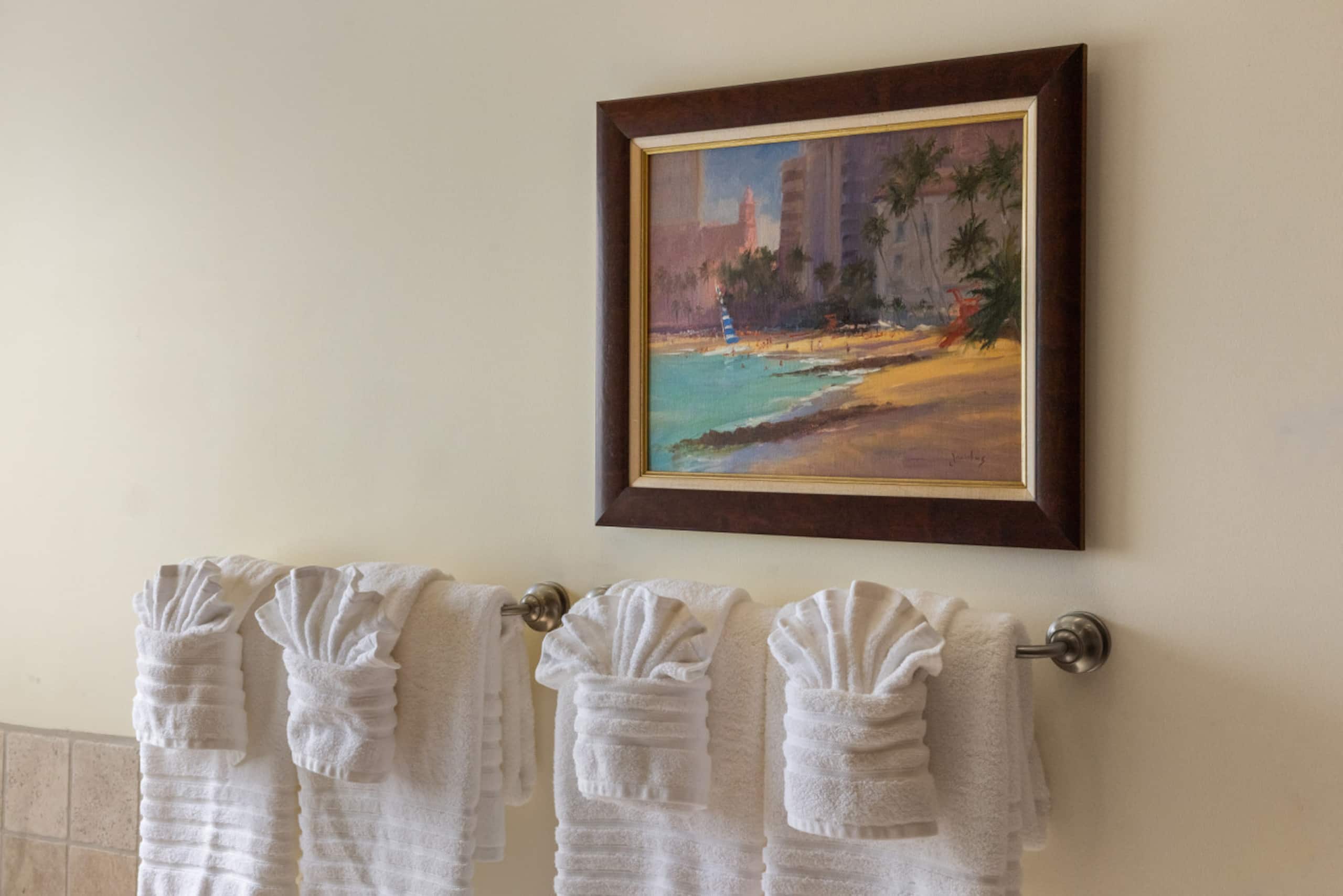 Hotel in Honolulu · ★5.0 · 2 bedrooms · 5 beds · 2.5 private baths - Image 33