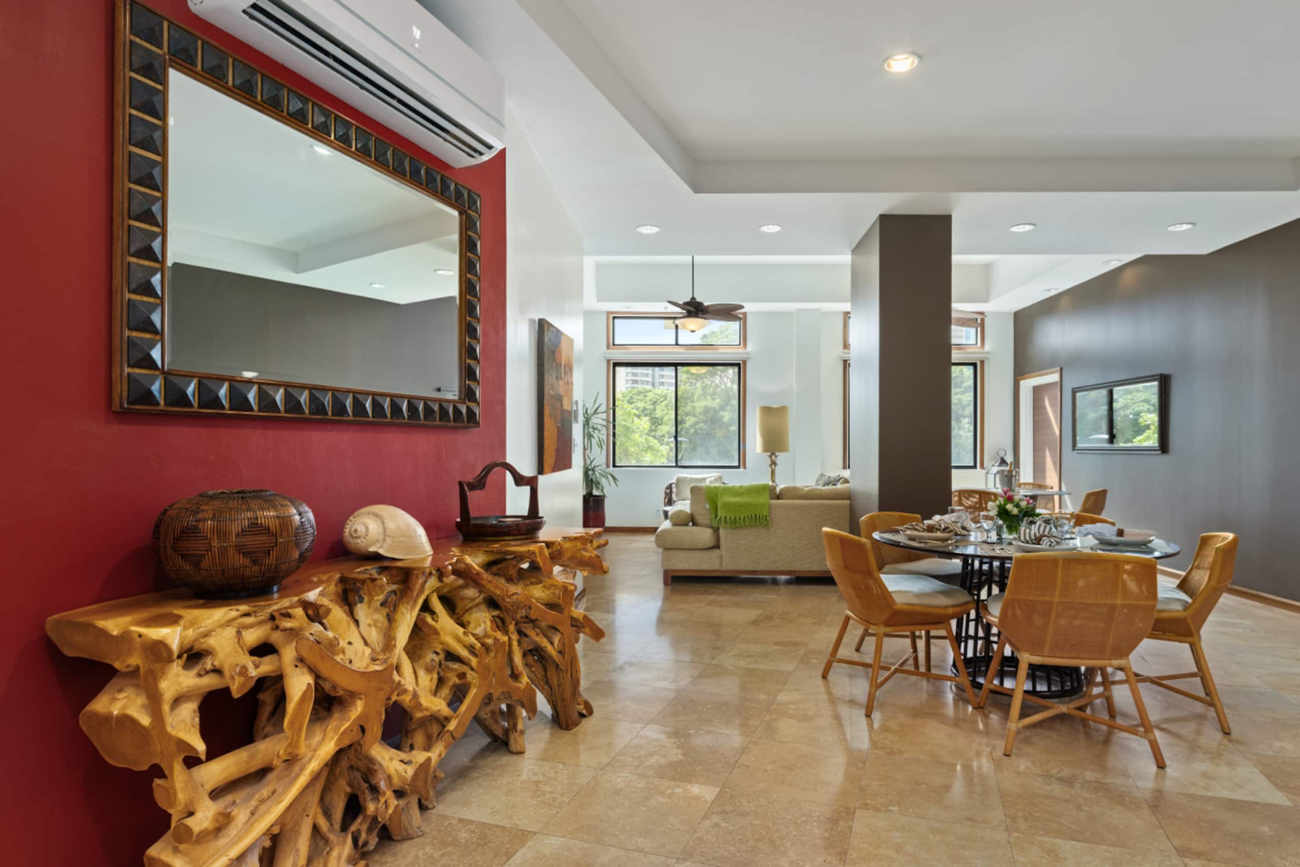 Hotel in Honolulu · ★5.0 · 2 bedrooms · 5 beds · 2.5 private baths - Image 90