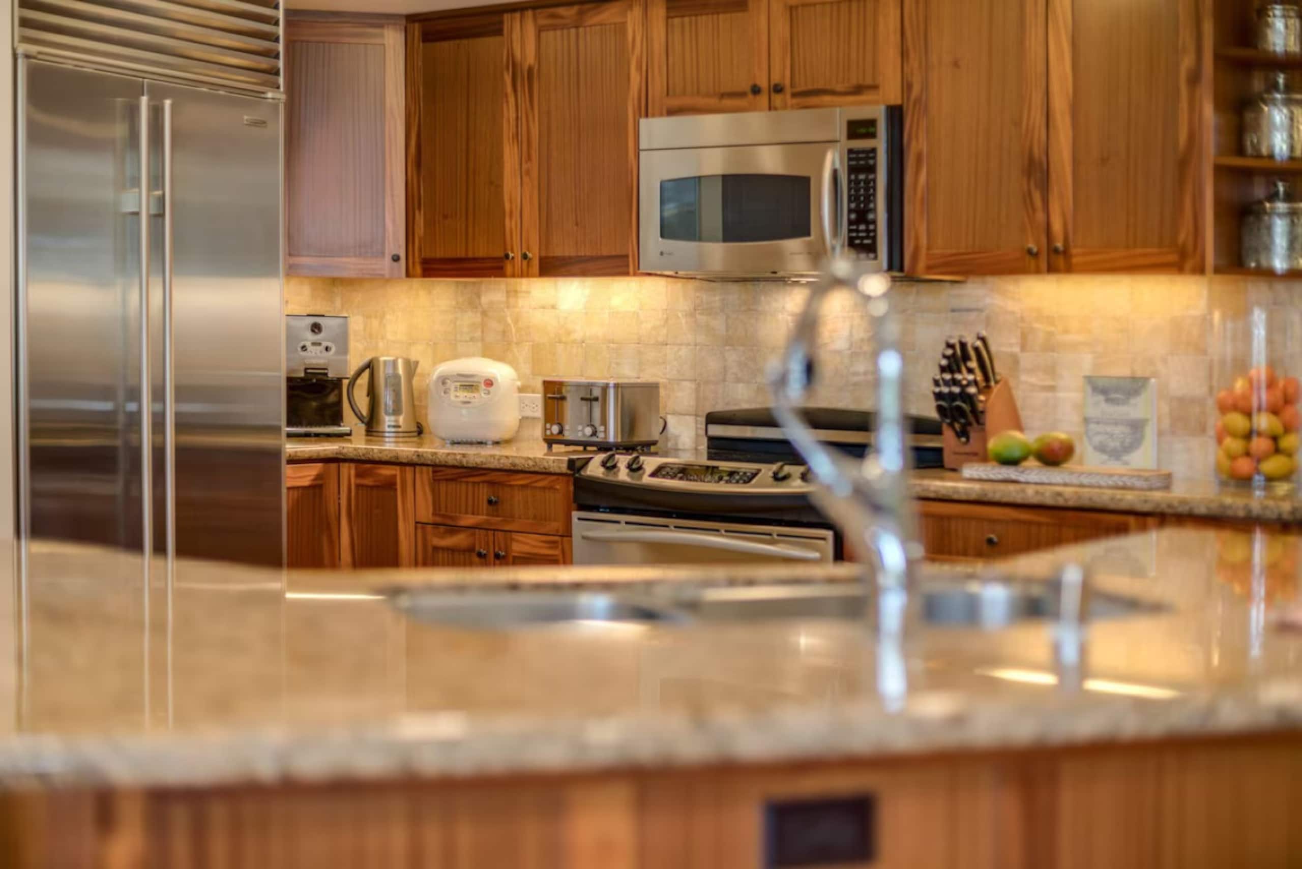 Hotel in Honolulu · ★5.0 · 2 bedrooms · 5 beds · 2.5 private baths - Image 6