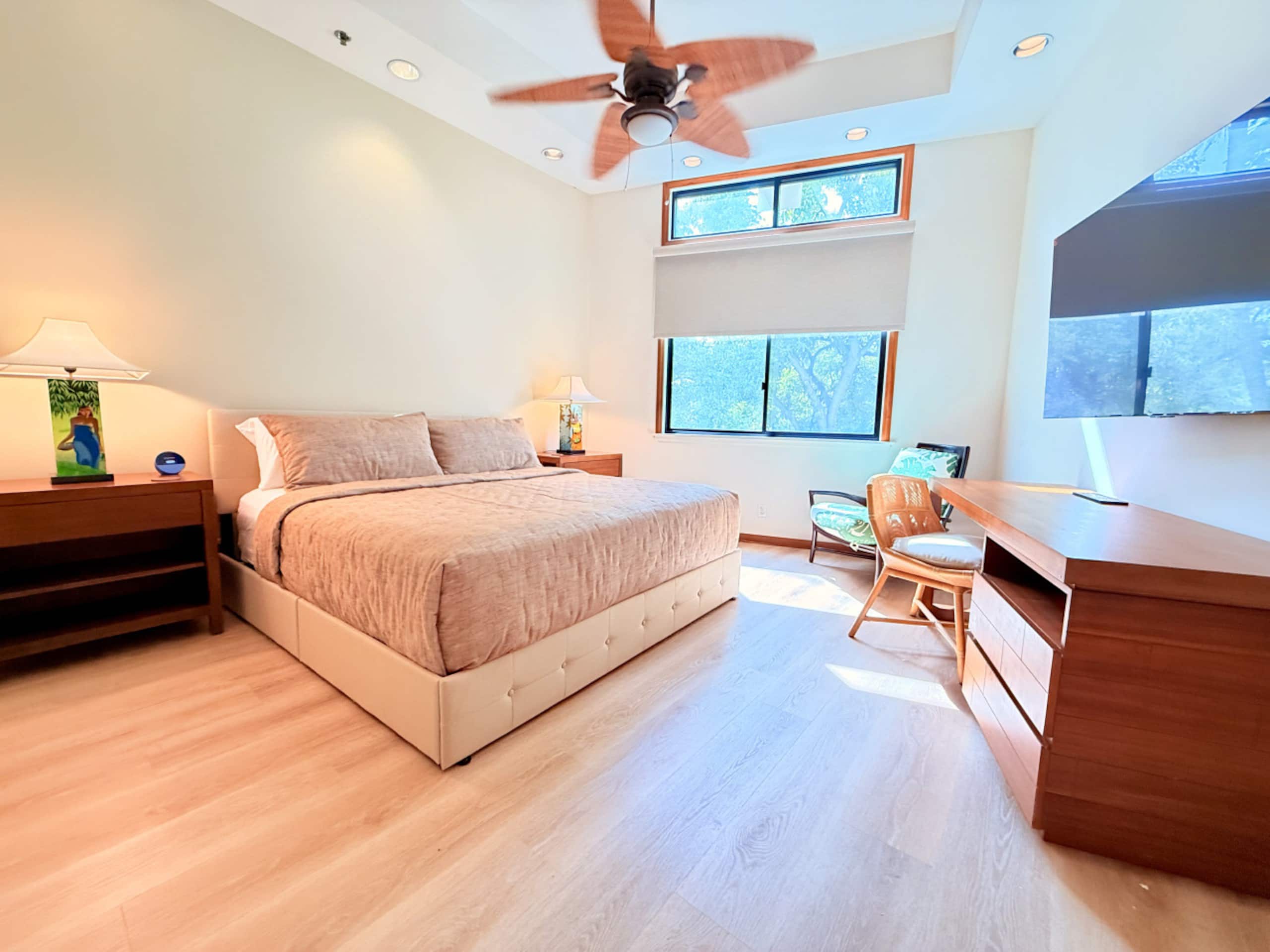 Hotel in Honolulu · ★5.0 · 2 bedrooms · 5 beds · 2.5 private baths - Image 53