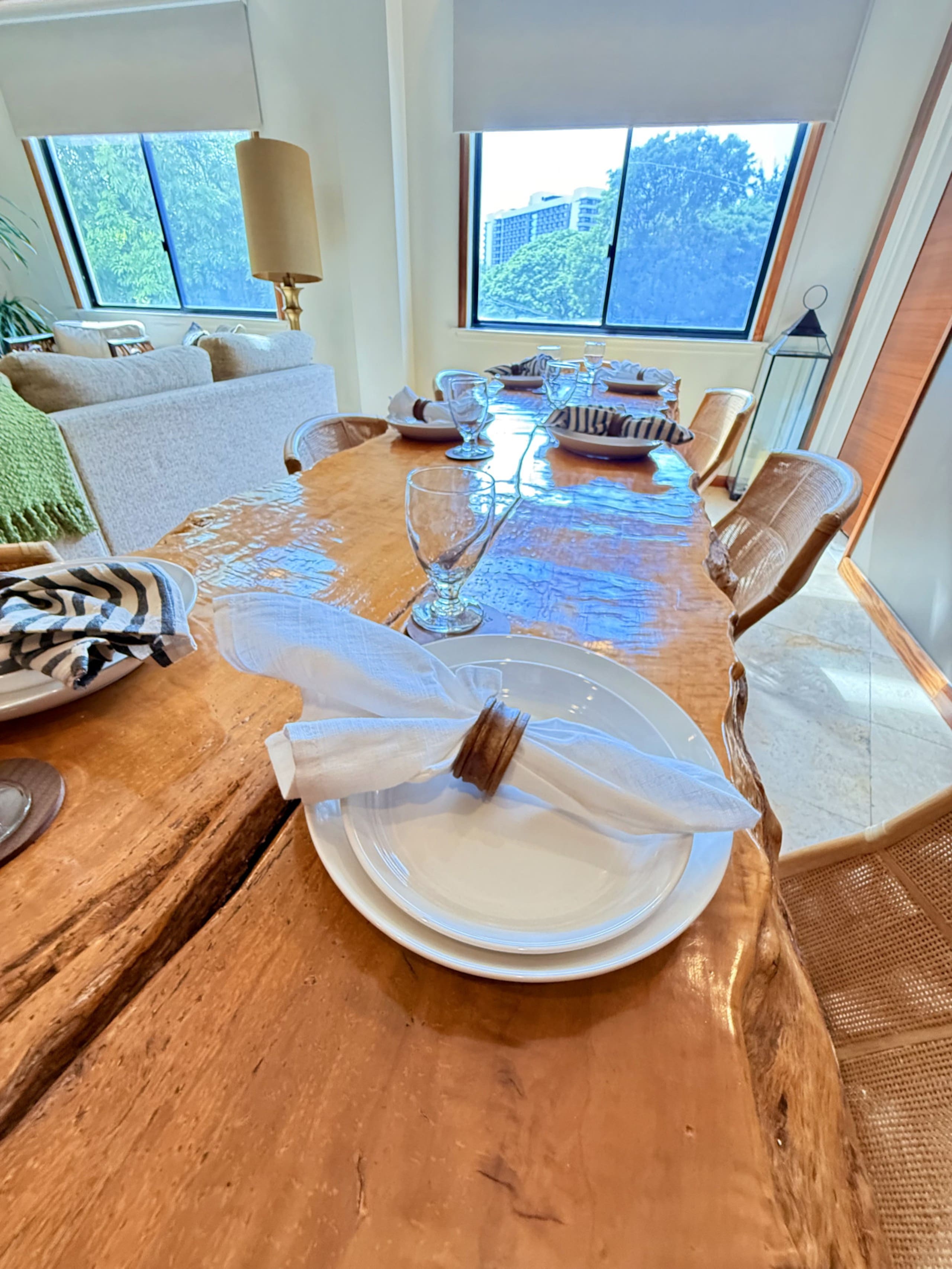 Hotel in Honolulu · ★5.0 · 2 bedrooms · 5 beds · 2.5 private baths - Image 96