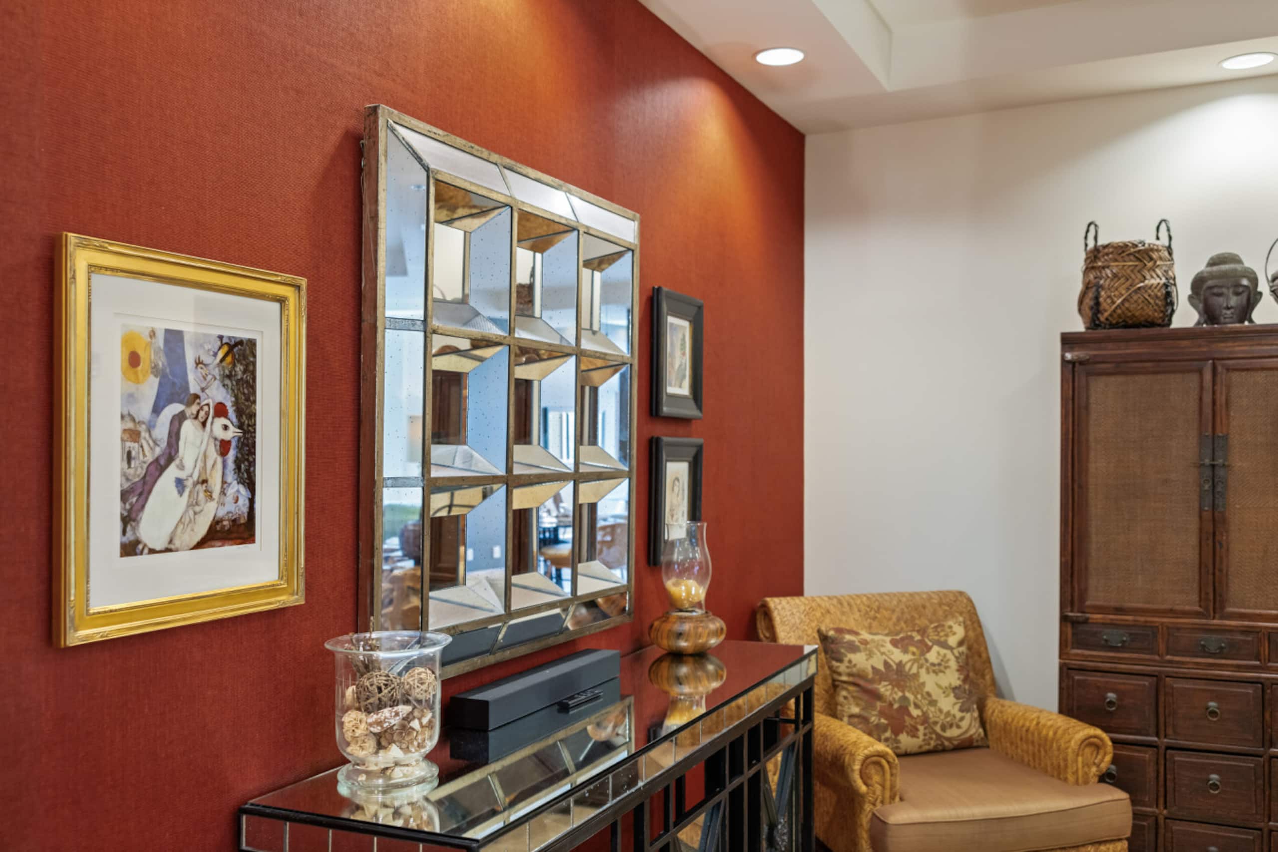 Hotel in Honolulu · ★5.0 · 2 bedrooms · 5 beds · 2.5 private baths - Image 86
