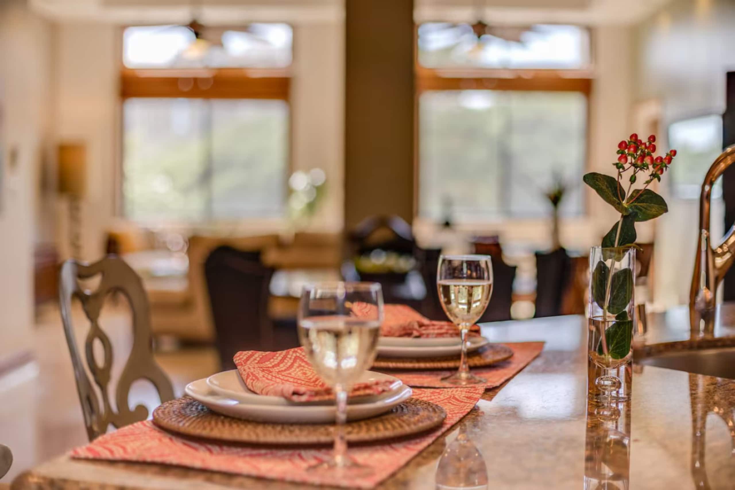 Hotel in Honolulu · ★5.0 · 2 bedrooms · 5 beds · 2.5 private baths - Image 15