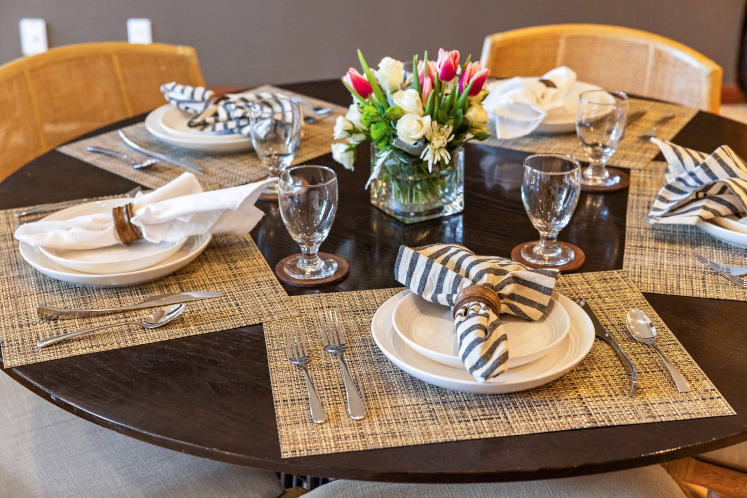 Hotel in Honolulu · ★5.0 · 2 bedrooms · 5 beds · 2.5 private baths - Image 82
