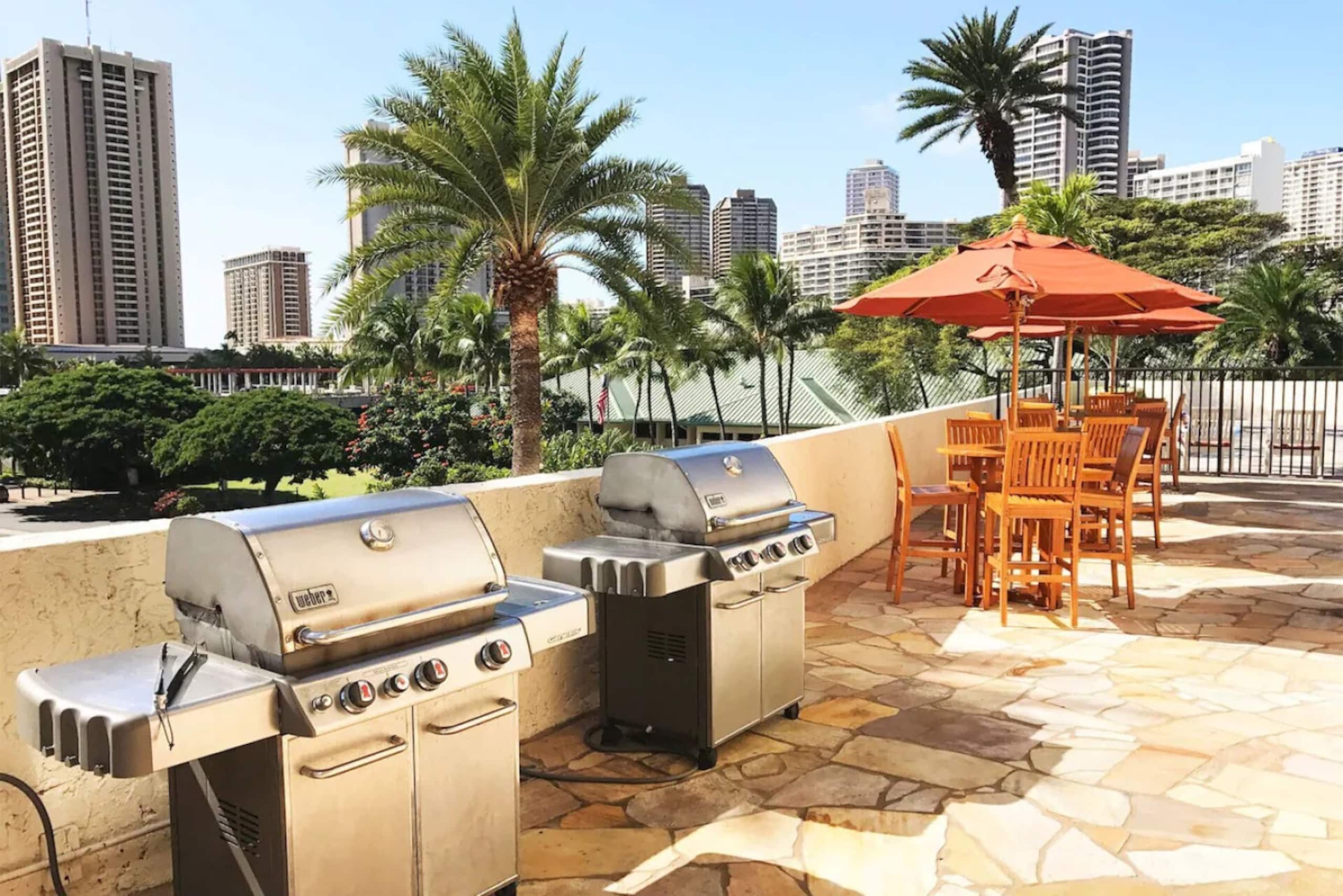 Hotel in Honolulu · ★5.0 · 2 bedrooms · 5 beds · 2.5 private baths - Image 39