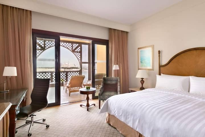 Deluxe Room Near Embassy Of Mexico Abu Dhabi - Abu Dhabi