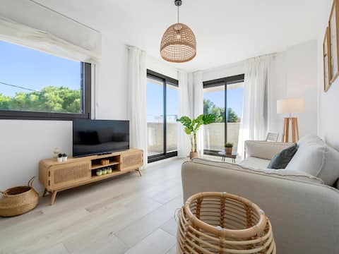 Dream family vacation 100m from the beach
