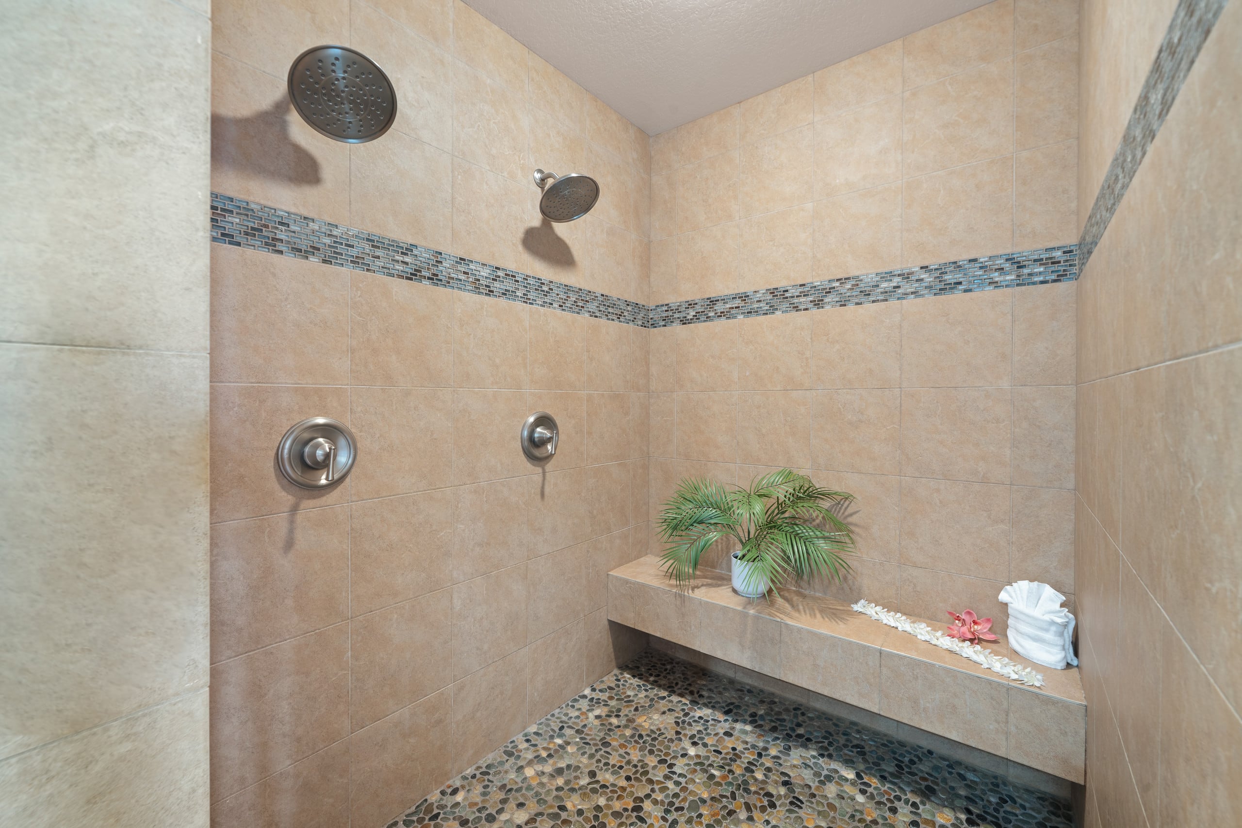 Condo in Kihei · ★4.92 · 2 bedrooms · 3 beds · 2 baths - Image 24