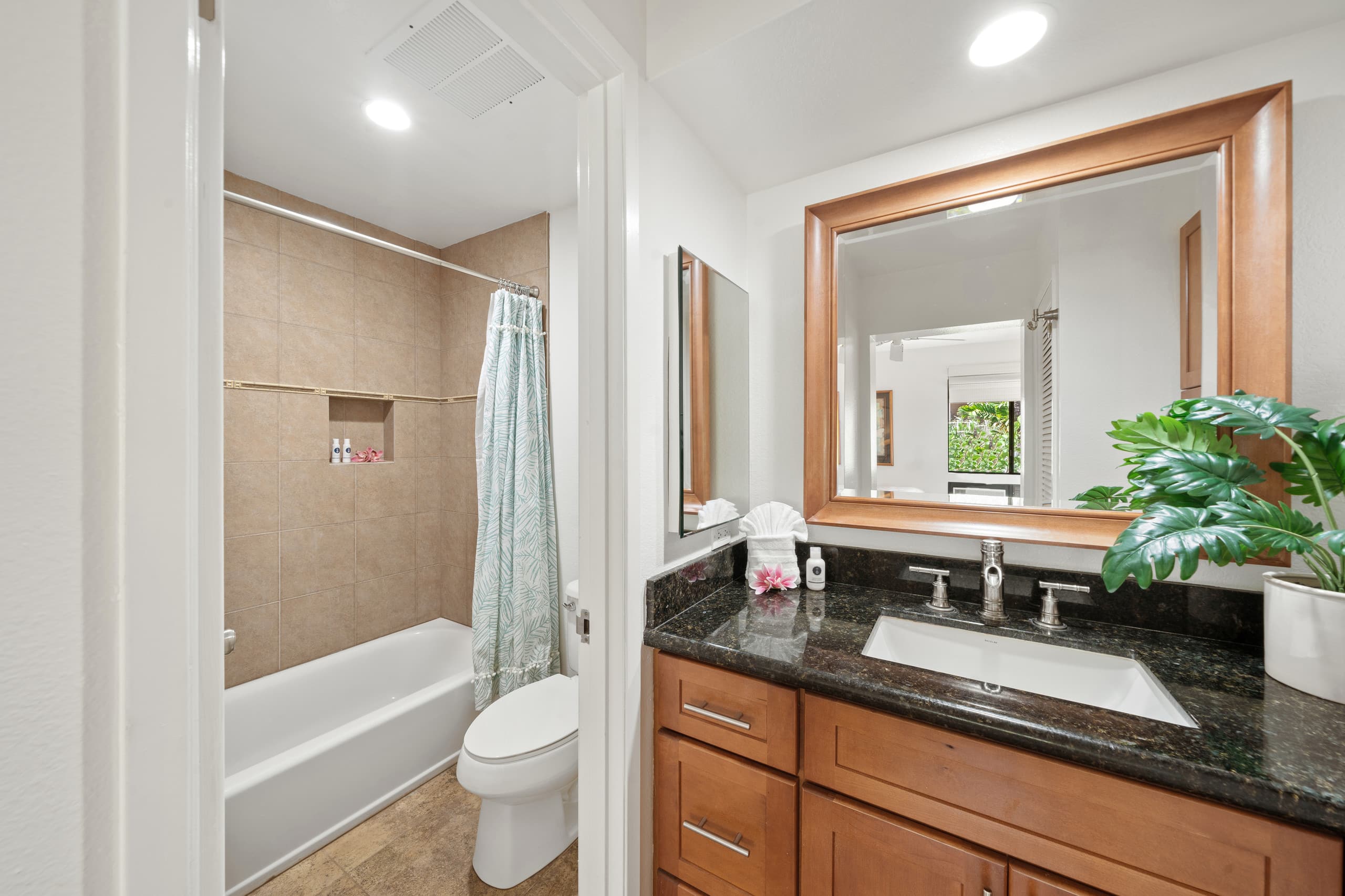 Condo in Kihei · ★4.92 · 2 bedrooms · 3 beds · 2 baths - Image 29