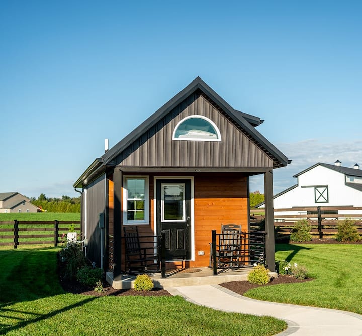 Simple Serenity Loft | Tiny Home #6, Amish Country - Tiny houses for ...