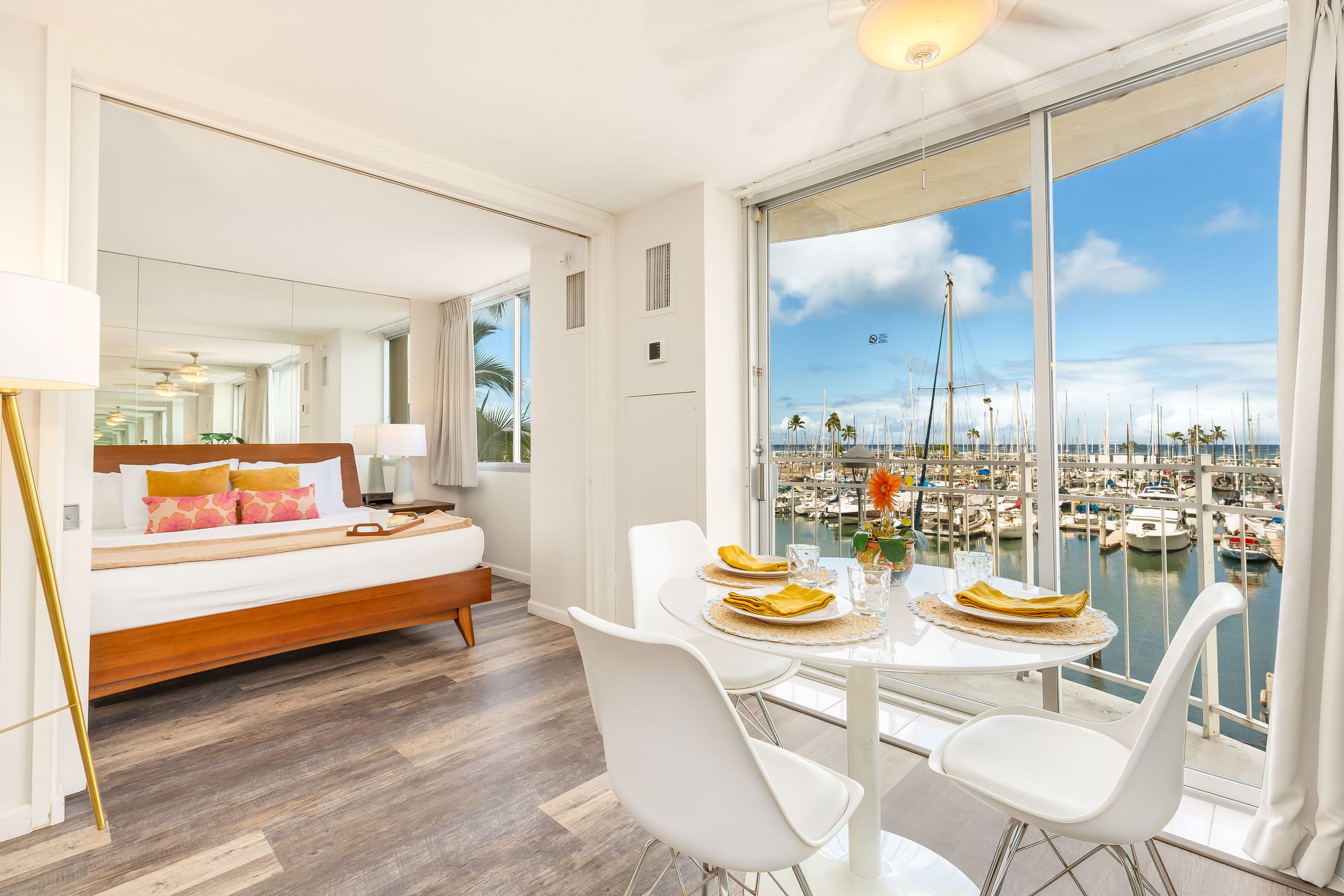 Condo in Honolulu · ★5.0 · Studio · 2 beds · 1 bath - Image 3
