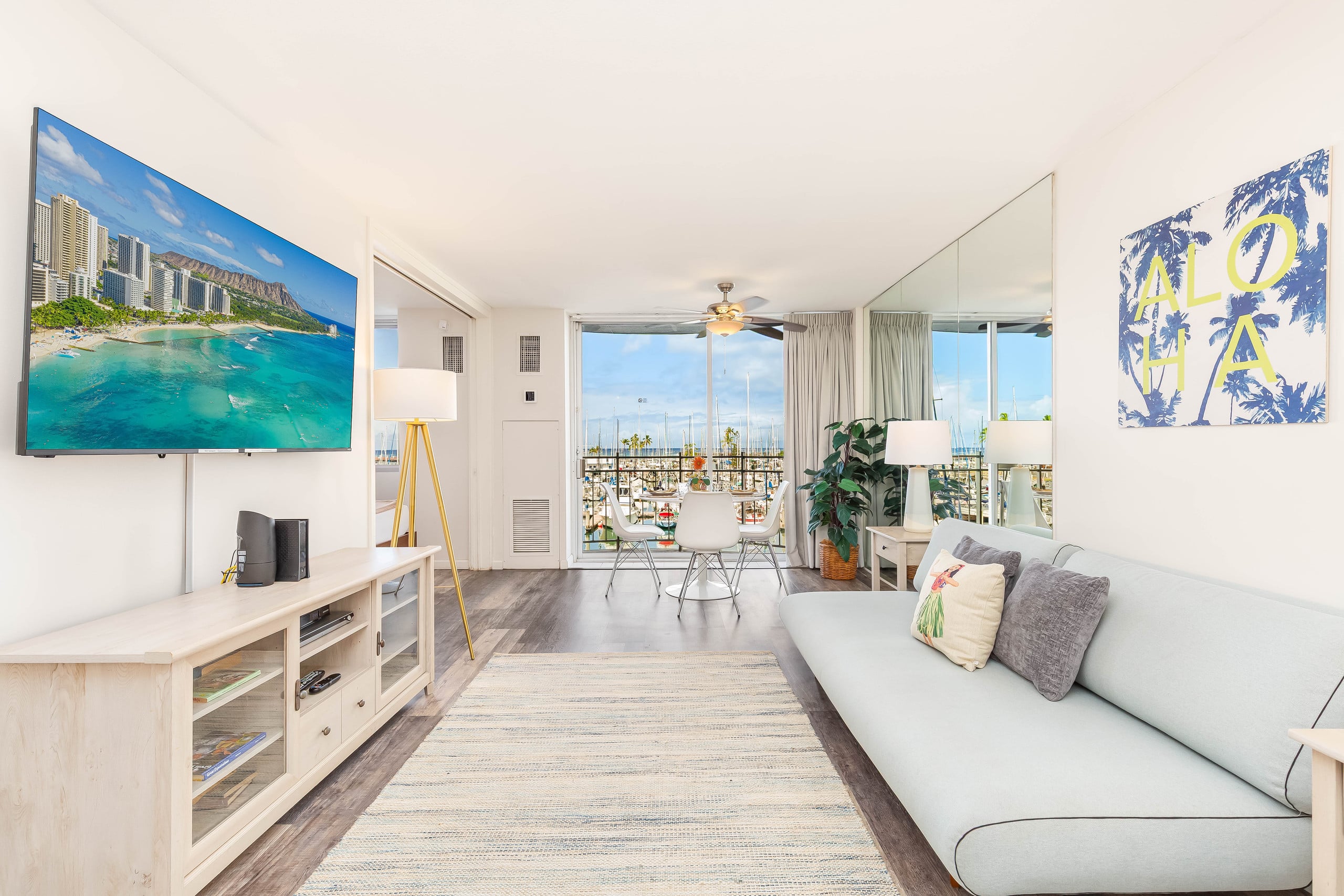 Condo in Honolulu · ★5.0 · Studio · 2 beds · 1 bath - Image 28