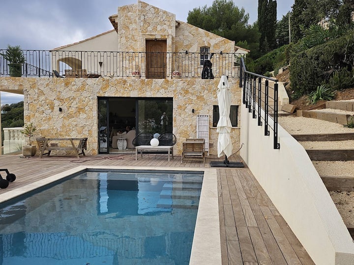 Villa Les Issambres, 7 Pièces, 14 Pers. - Les Issambres