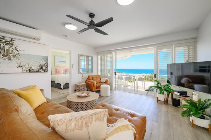 Modern Coastal Escape Opposite Sunshine Beach - Noosa Heads