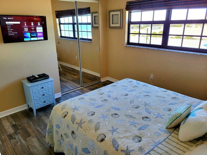 第二间卧室电视