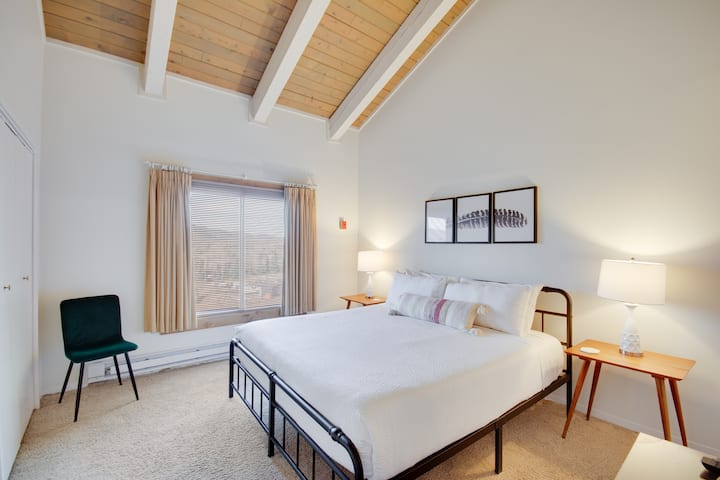 Спална соба на главниот кат - брачен кревет