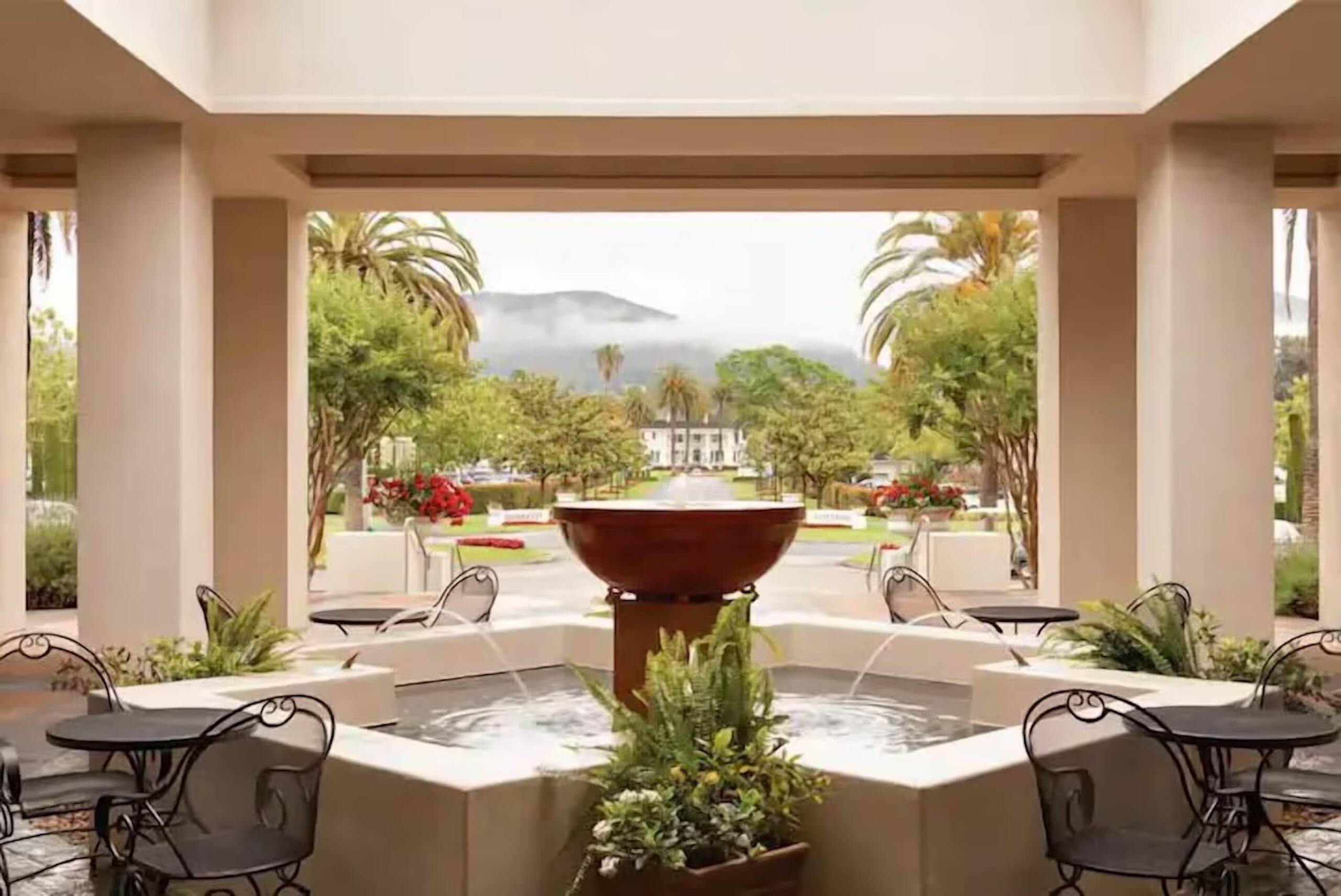Side-by-Side Napa Condos with Golf Views - Photo 37