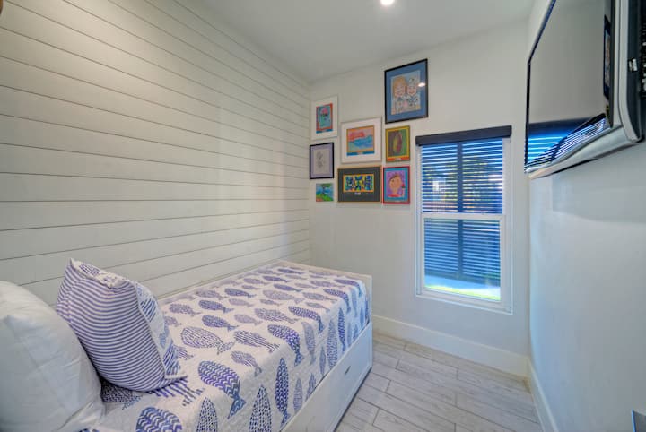 Spálňa 3 má oddelenú posteľ.