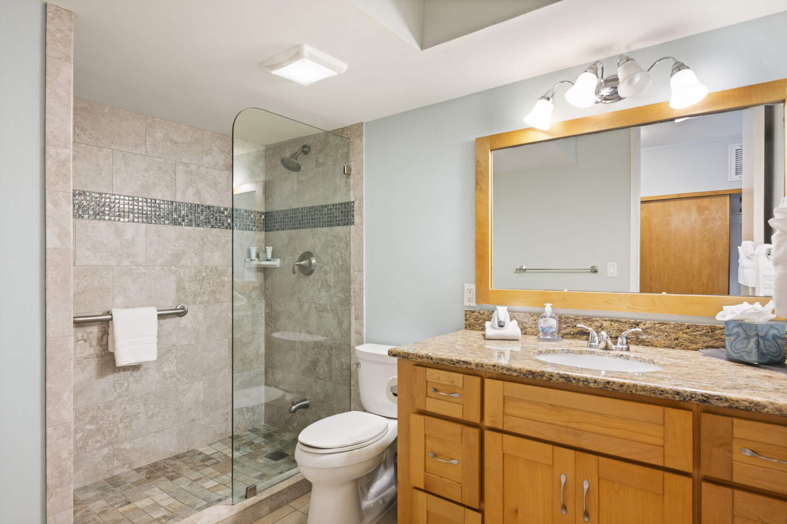 Condo in Lahaina · ★5.0 · 1 bedroom · 1 bed · 1 private bath - Image 15