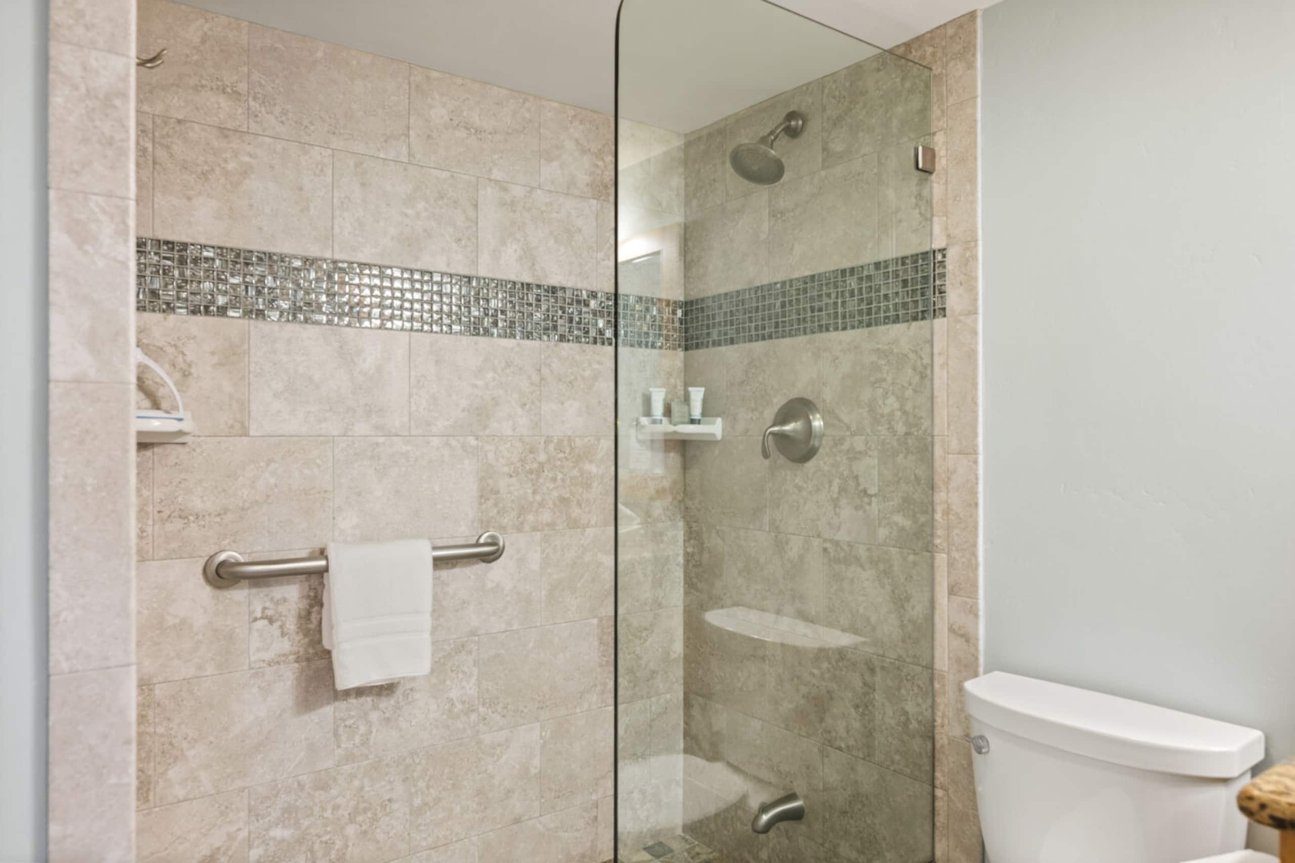 Condo in Lahaina · ★5.0 · 1 bedroom · 1 bed · 1 private bath - Image 14