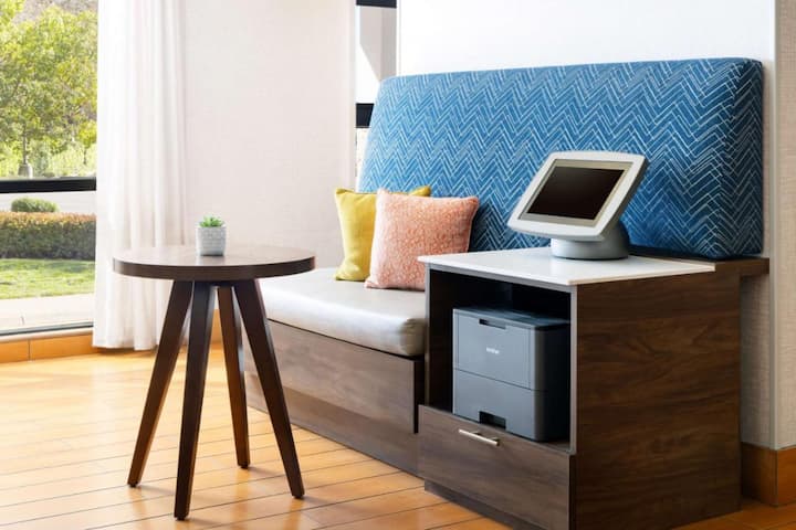 פינת עבודה נעימה.