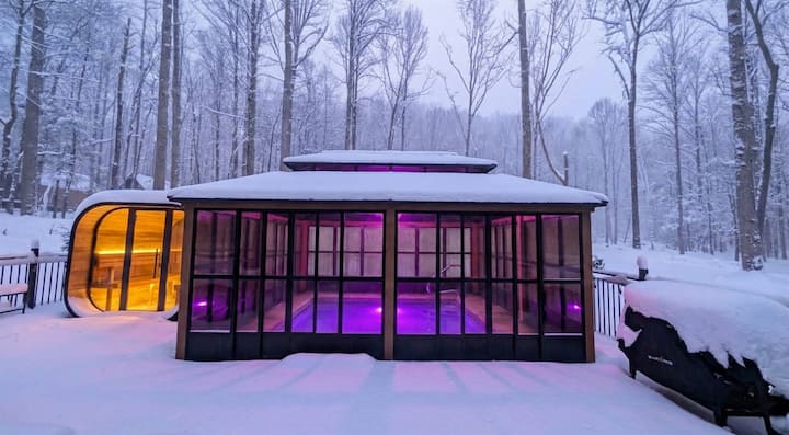 Picklebal~Pool~Hottub~Sauna~Pets~Games~Firepit