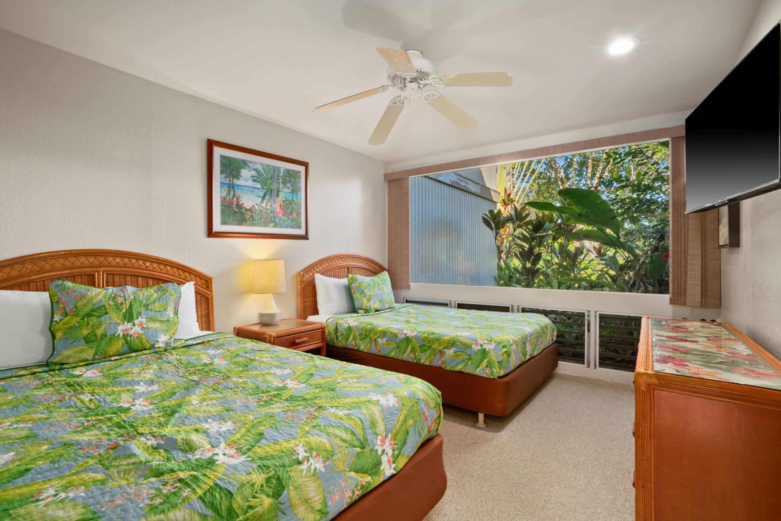 Tropical 2BR Retreat w/Mountain Views & Beach Path - Image 18