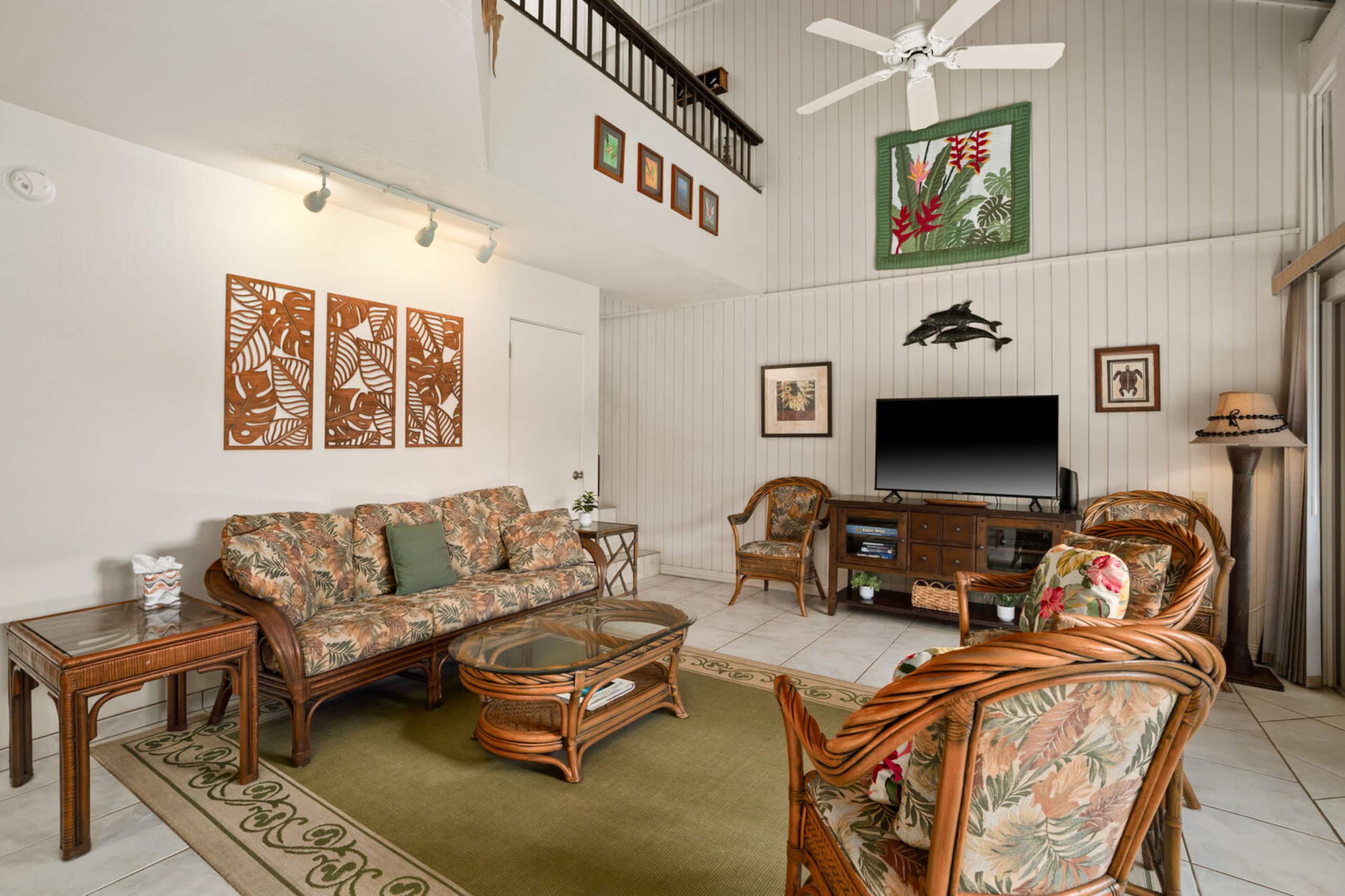 Tropical 2BR Retreat w/Mountain Views & Beach Path - Image 13